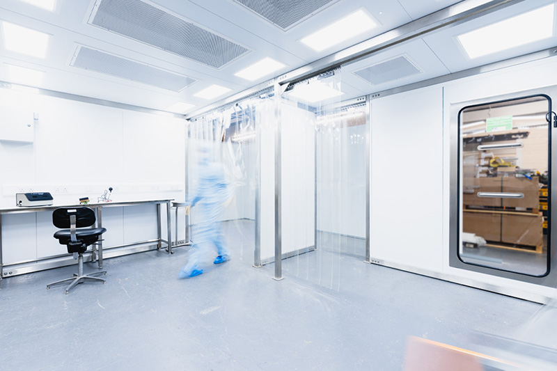 the ideal elite controlled environment pod solution for Life Sciences and Engineering start-ups