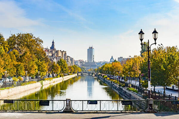 From Bucharest to the Danube Delta: Orange Romania 5G Network to Redefine How Tourists Experience Romania