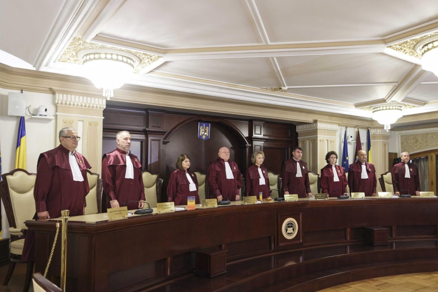 BREAKING The law on the special pensions of magistrates is constitutional, the CCR decided with a majority of 6-3. The one who seems to have changed sides was Mihai Busuioc