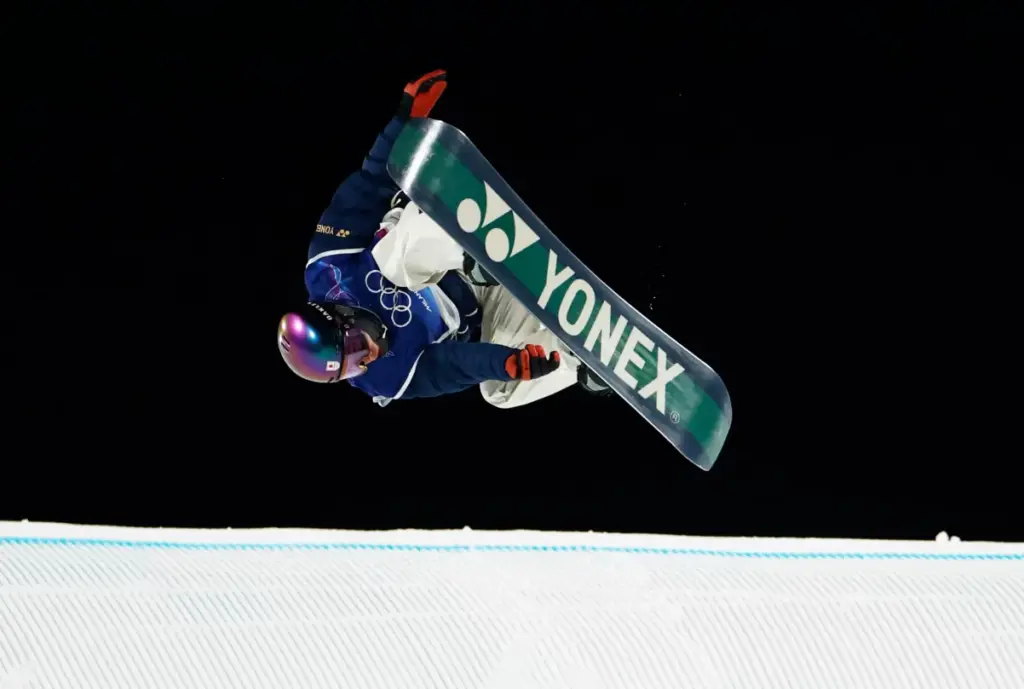 Kira Kimura Claims Japan’s 1st Gold with Snowboard Big Air Victory Kira Kimura