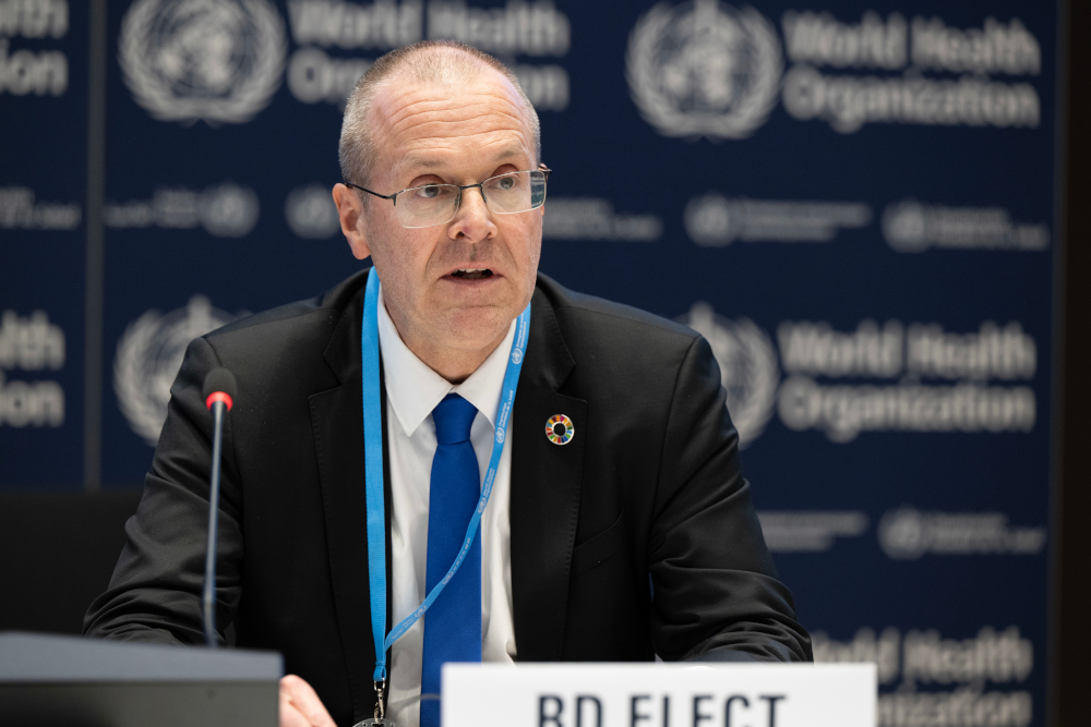 WHO Regional Director for Europe Dr Hans Henri P. Kluge addresses the Executive Board.