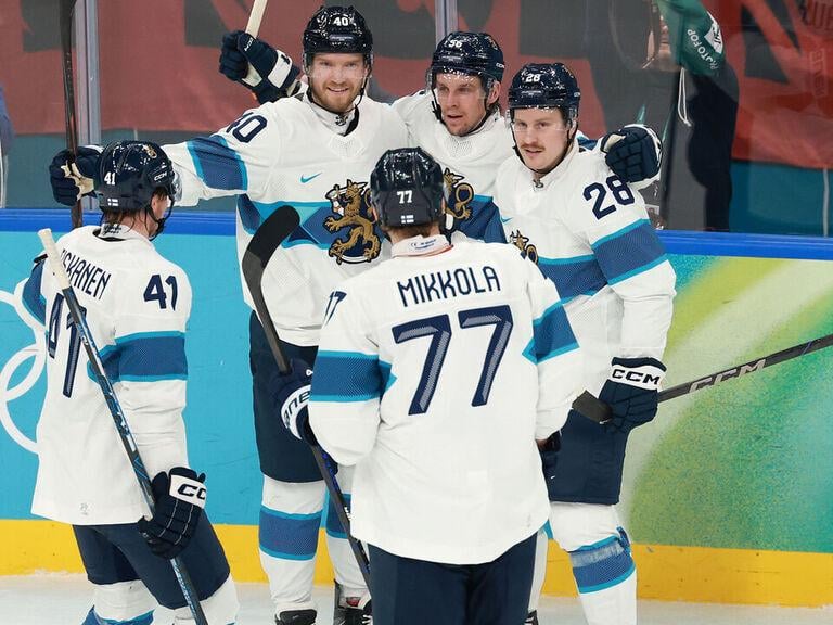Finland dominates Slovakia to win Olympic bronze in men's hockey