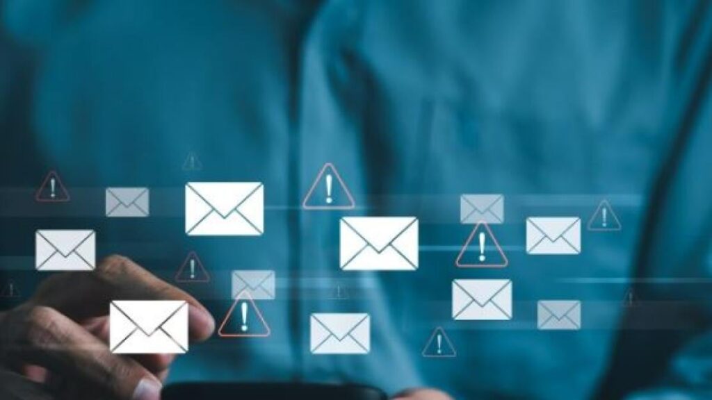 Six 20-year-olds impersonated Carabinieri and Interior Ministry officials using authentic institutional email addresses to access sensitive data from major tech companies (and NSO Group) in 2021-2022
