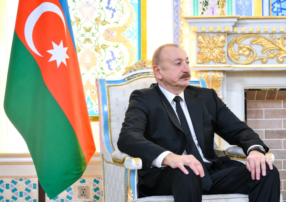 Azerbaijani President Ilham Aliyev meets with Vladimir Putin in Dushanbe, Tajikistan, 9 October 2025. Photo: EPA / Grigory Sysoev / Sputnik / Kremlin