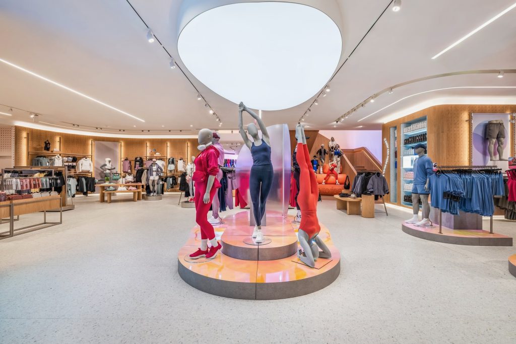 Drapers - Lululemon to launch in Poland with its 100th store in EMEA