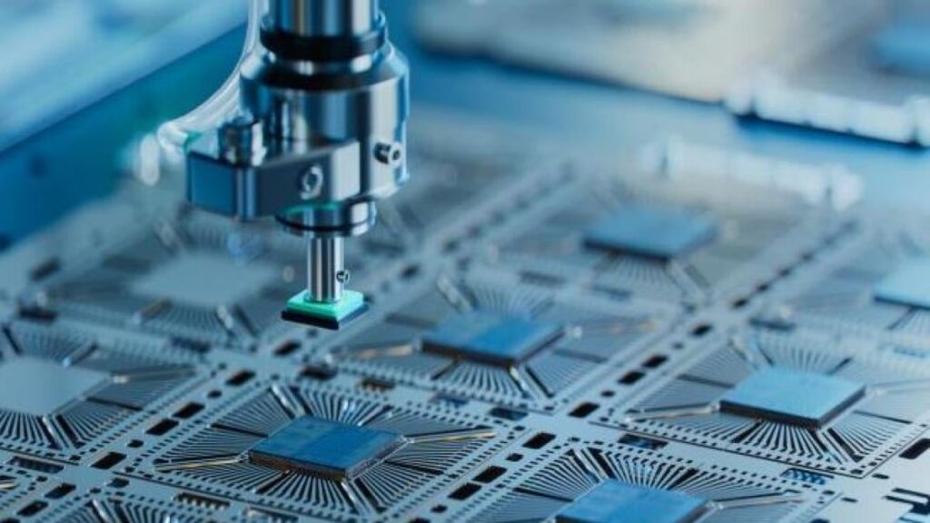 STM, billion-dollar agreement with Amazon: it will supply semiconductors for the cloud and AI, Amazon will become a shareholder of up to 2.8% of the Italian-French chip group