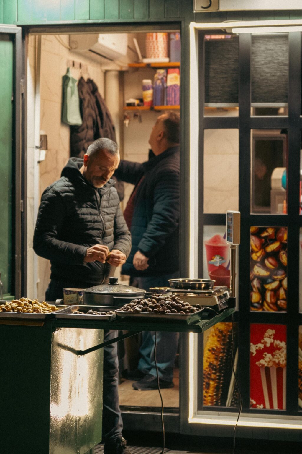Chestnut Vendor, Prishtina