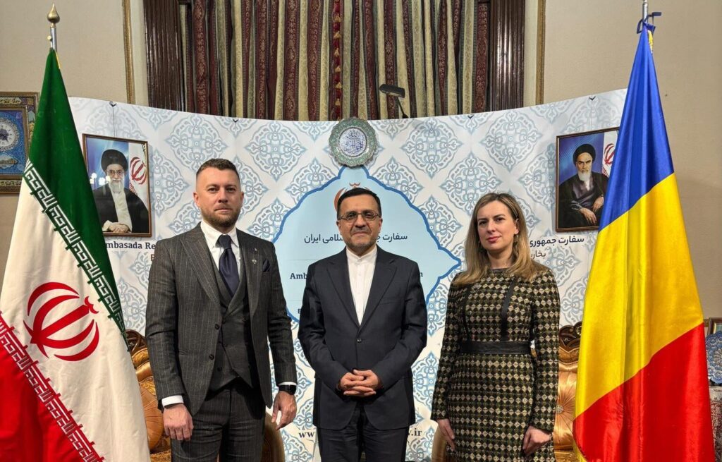 Shameful moment in politics: two POT MPs visiting the Iranian Embassy, ​​in the midst of the massacre with 36,000 victims of the protesters