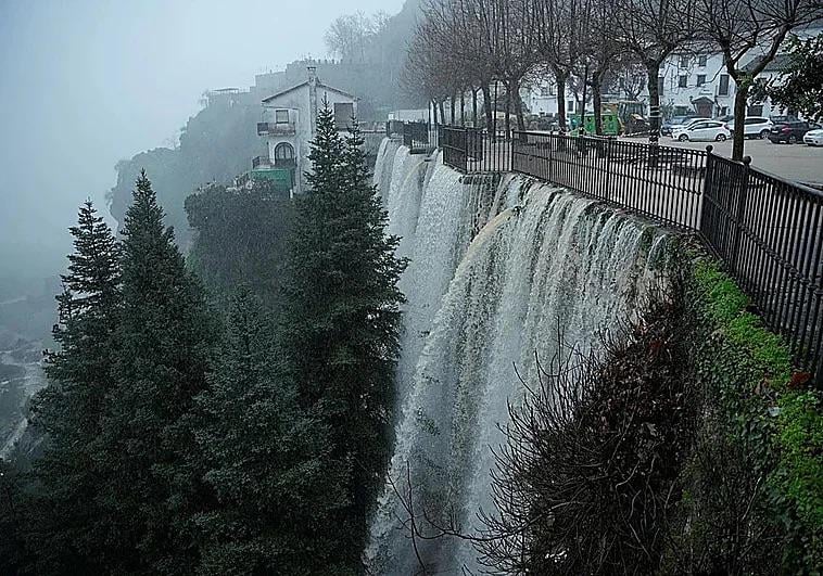 In Grazalema (Andalusia,Spain) it has rained in two weeks three times more than what it rains in a year in London