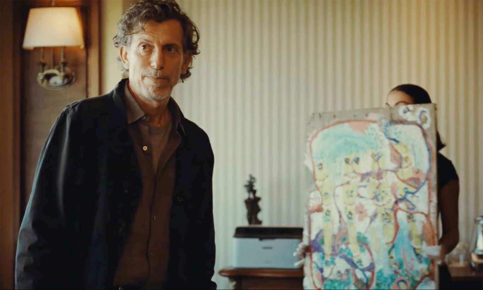 First Trailer for 'Nina Roza' Film Following an Art Collector to Bulgaria