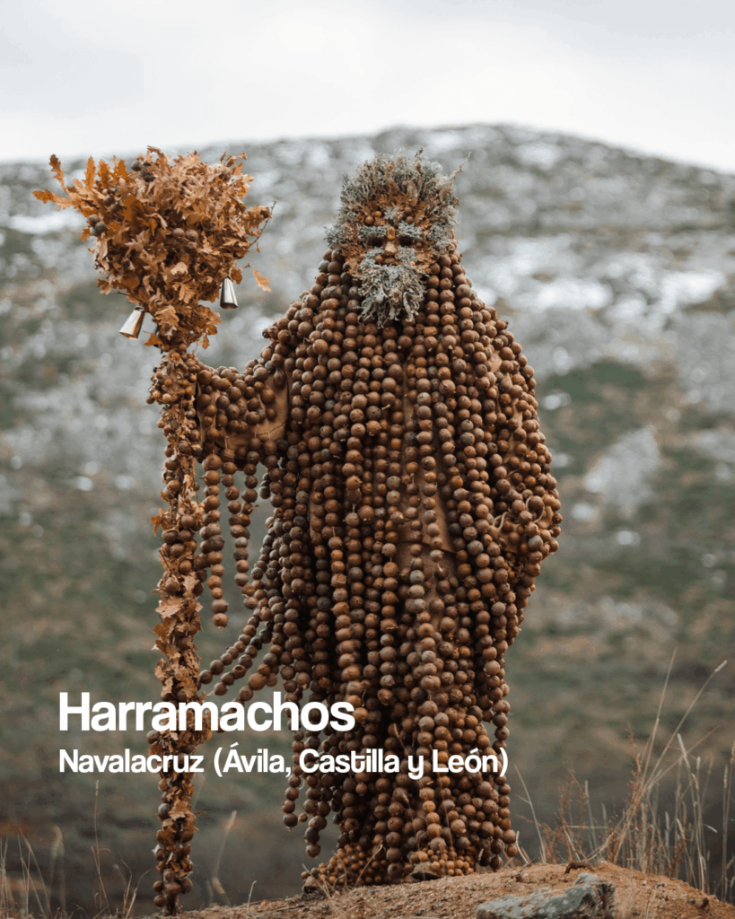 Ancestral Spain: Rites and clothing that survived time