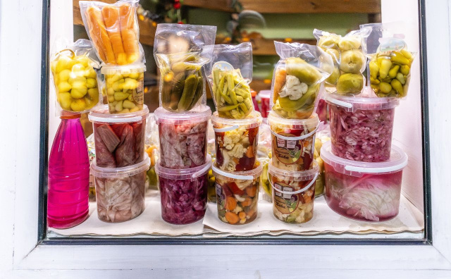 Bulgaria: Consumer Basket Jumps by €3 in January as Euro-Only Payments Begin in Bulgaria