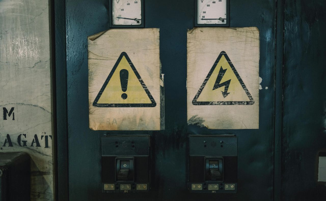 Bulgaria: Over 300 Complaints Filed in Bulgaria Over Electricity Bills as Regulator Steps Up Checks