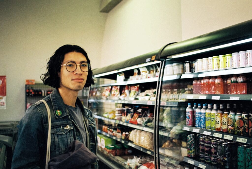 New Zealand Artist Pickle Darling Expands The World Of ‘Bots’ With Companion EP ‘crumple zones’