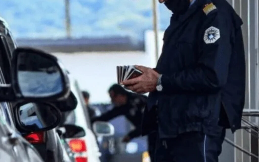 North Macedonian citizen arrested for offering 5 euros bribe to police officer in Vërmica