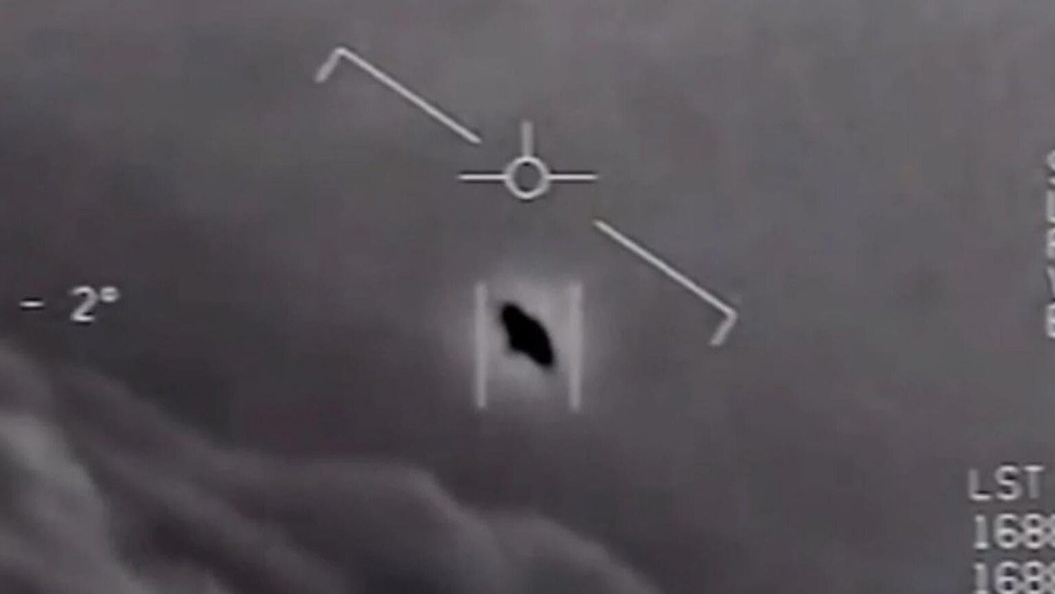 Ufo, Trump orders the Pentagon to make documents on aliens public