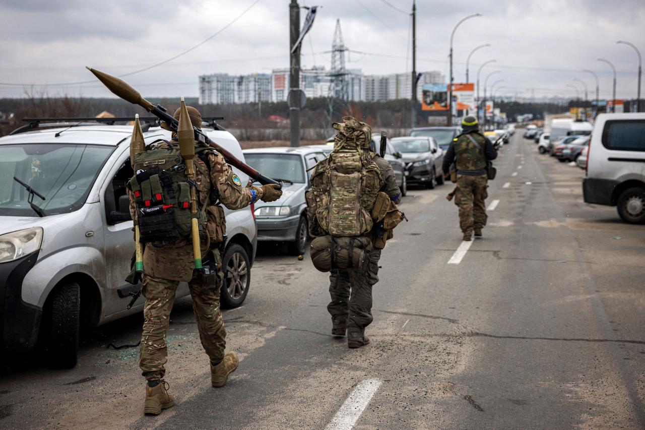 Russia insists Ukraine withdraw from Donbas ahead of Abu Dhabi talks with US
