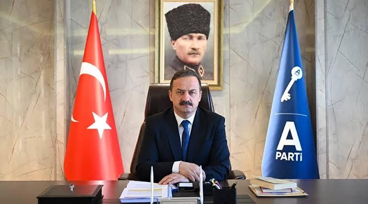 Yavuz Ağıralioğlu: Turkish developer brings foreign currency to the country by exporting through Steam with zero logistics. If you cannot appoint a representative for this source of income, how rational is it to make it inoperable with steps such as fines and then narrowing the band? How right is it to victimize users and push young people towards piracy?