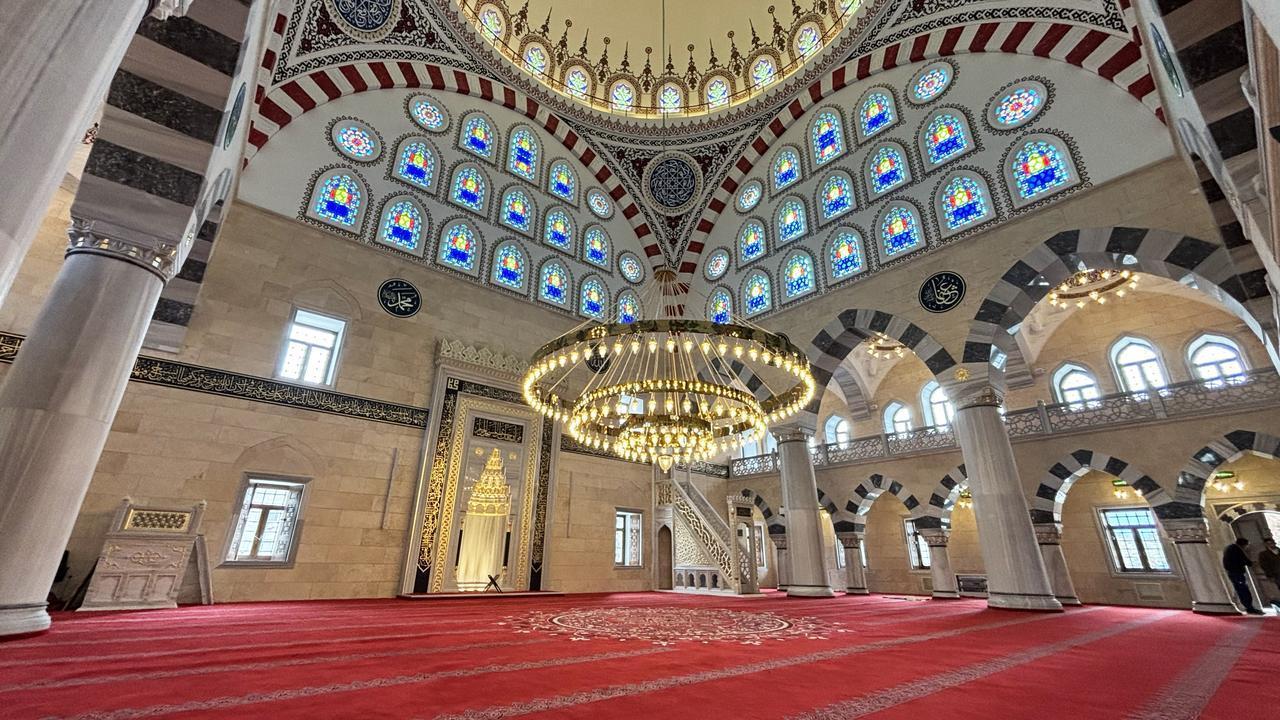 Interior view of the mosque. Skopje, North Macedonia, February 14, 2026. (AA Photo)