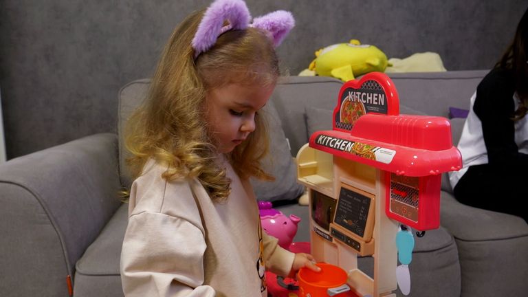 Liza's mother died when Belgorod was shelled