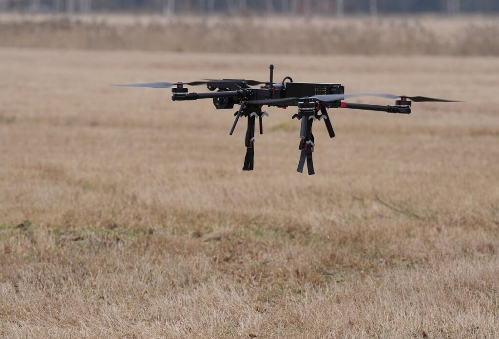 Latvia, Estonia and Belgium receive first ‘Blaze’ military drones / Article "Origin Robotics" bezpilota gaisa kuģis