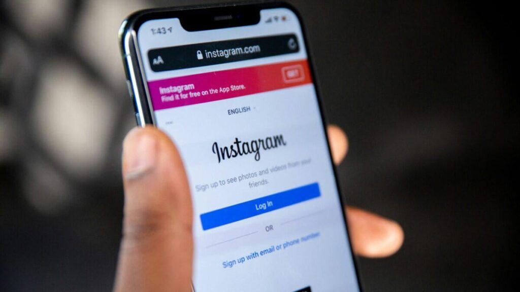 1500 euros for illegal surveillance: Anyone who has an Instagram or Facebook account can collect damages