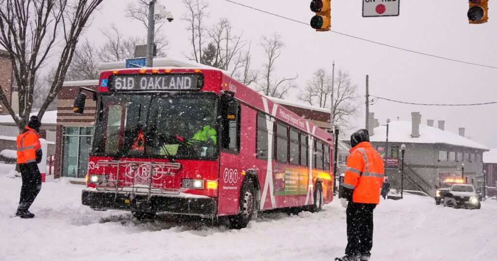 How climate change may lead to heavier snow in Pittsburgh