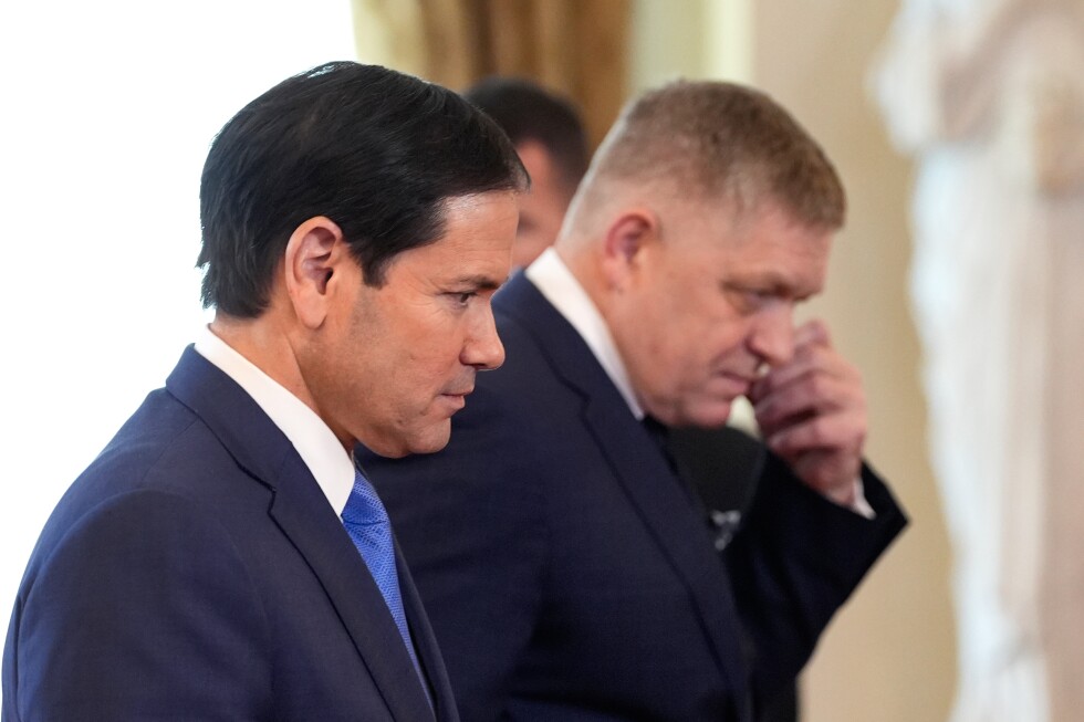 Slovakia stops supply of emergency electricity to Ukraine in a dispute over oil delivery