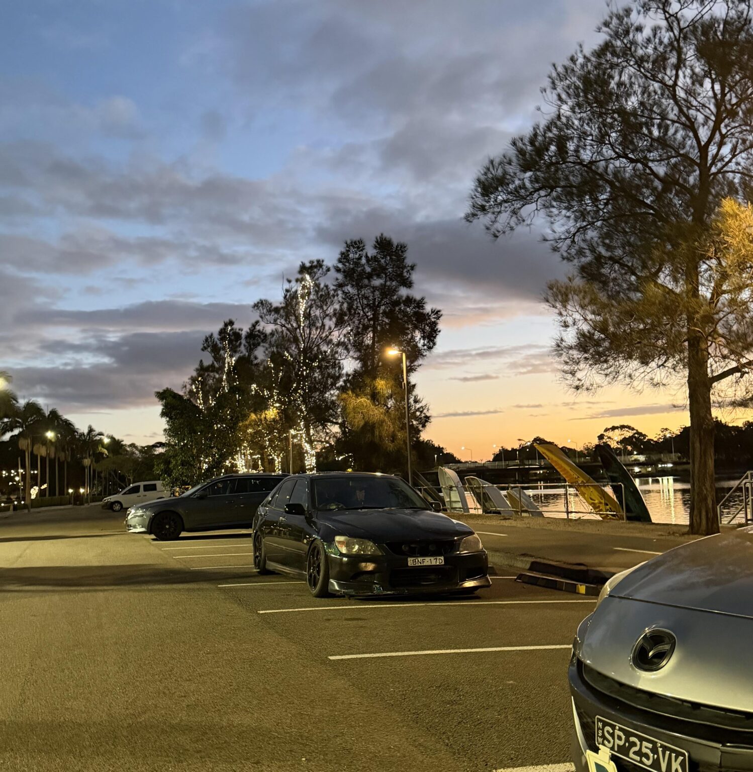How’s this for a parking job (Bay Run)