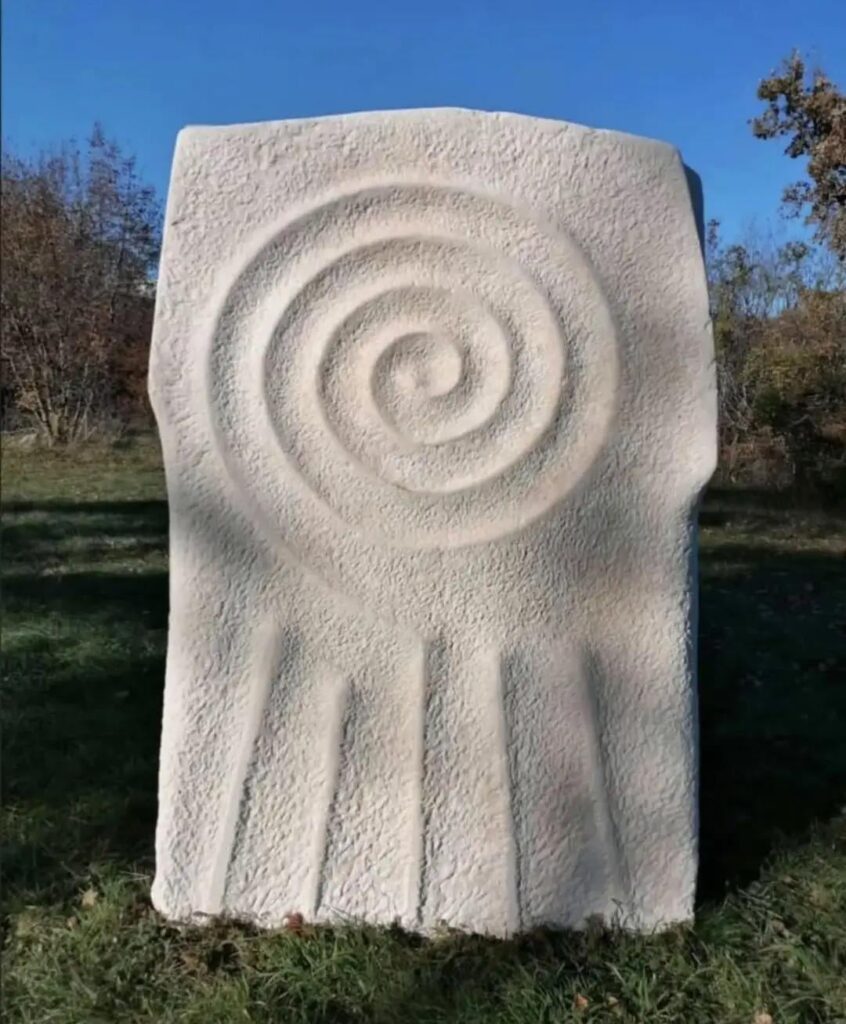 Sculpture "Jugo"