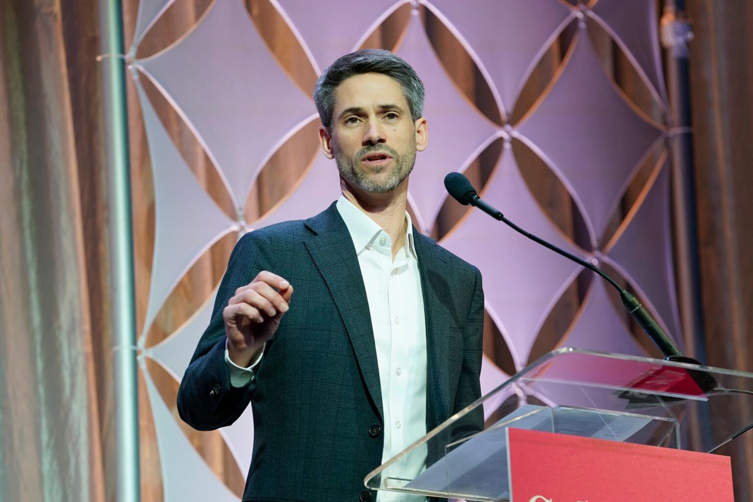 Mark Zuckerberg once told him technology would shape the future of politics. Now he’s running for California governor with Silicon Valley backing.