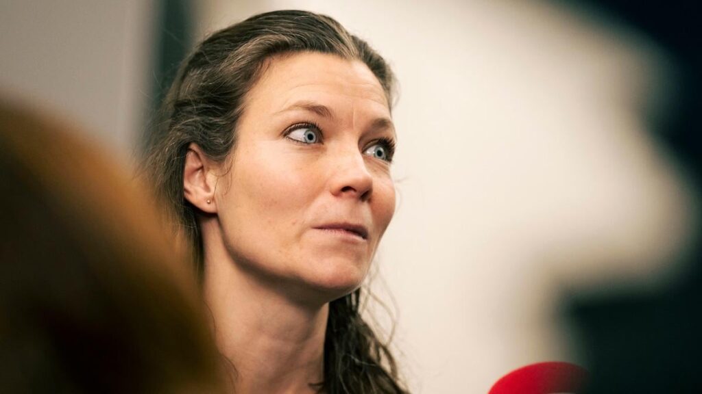 Radicals attack food checks: We could lift all poor children out of poverty for that money