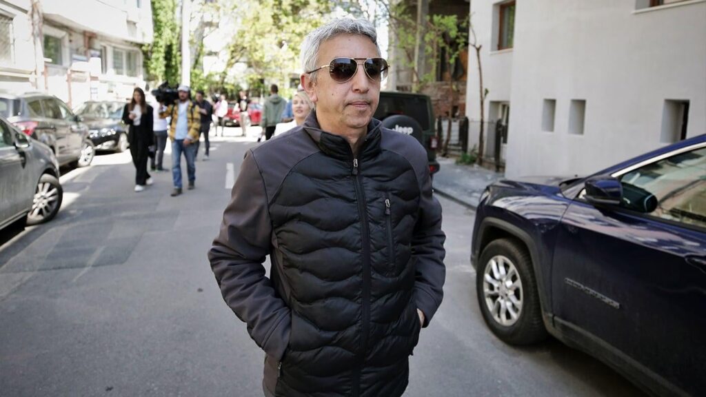 Dan Diaconescu's "Sex with minors" file catches mold in Tulcea. The original sentence of 8 years and 4 months in prison was overturned