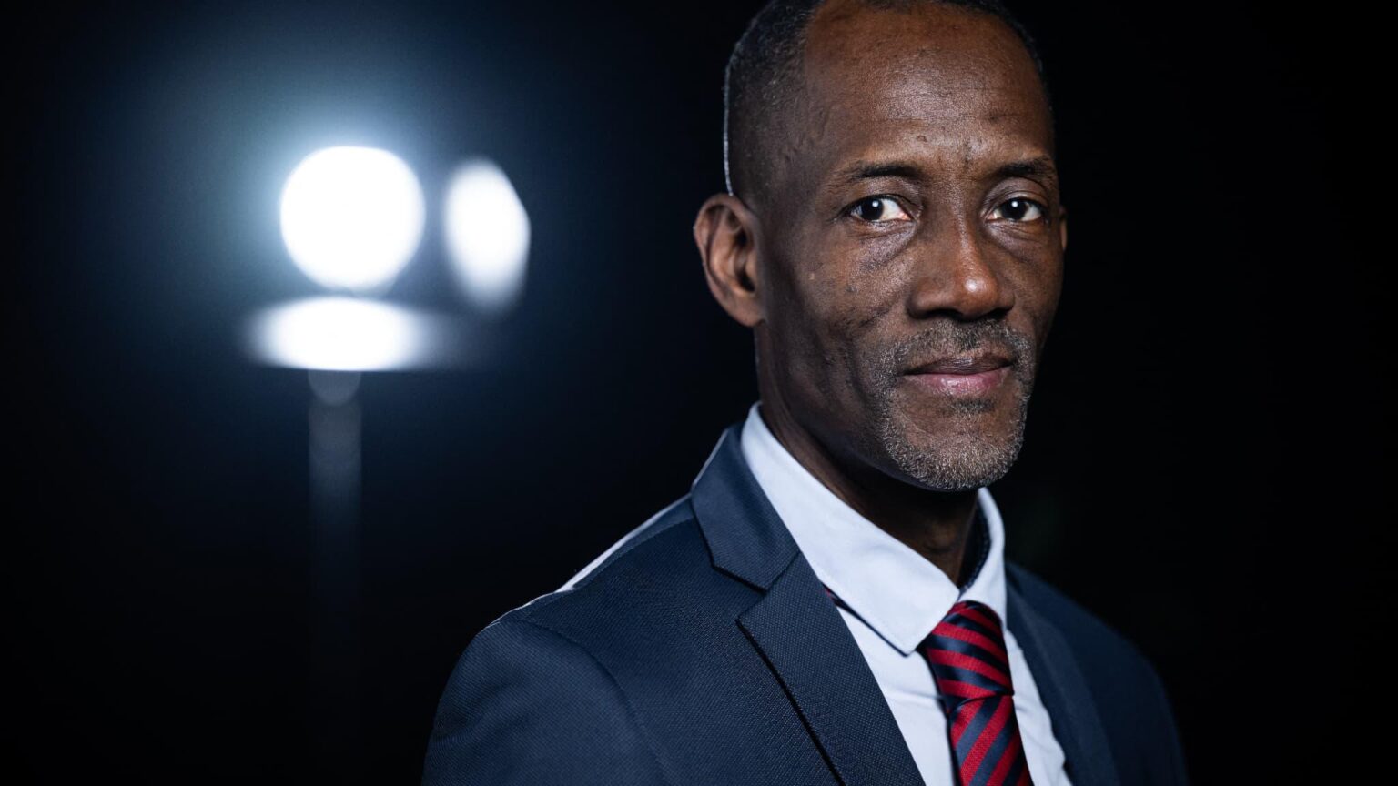 The government warns the mayor of Saint-Denis that it must not dismiss agents for political reasons