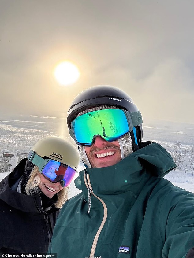The two were seen hitting the slopes