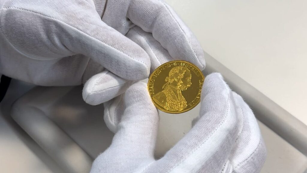 As bombs fall, gold prices rise — and Poland is taking notice