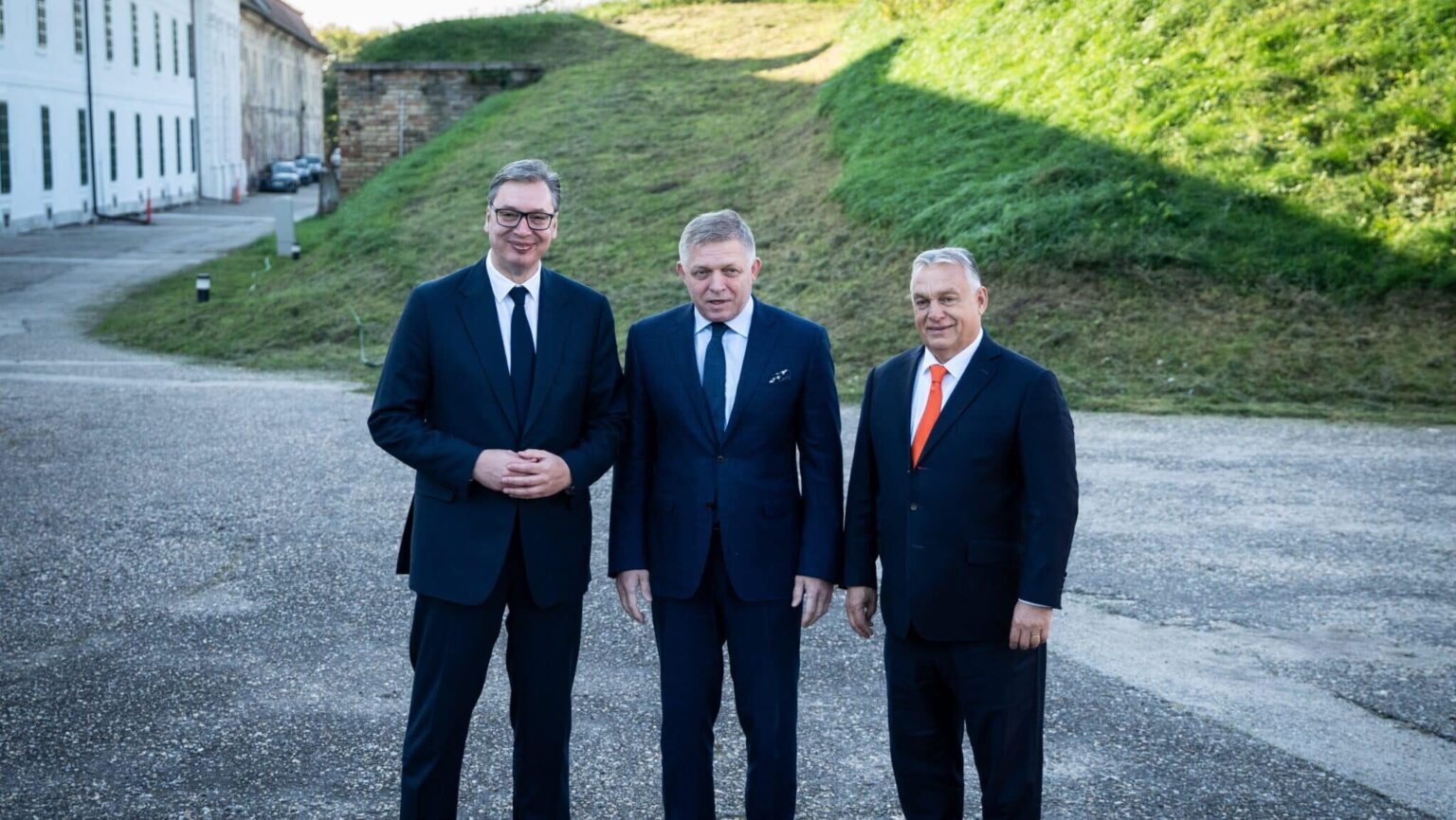 Caught Between Belgrade, Bratislava, Budapest: Vojvodina’s Fractured Minorities