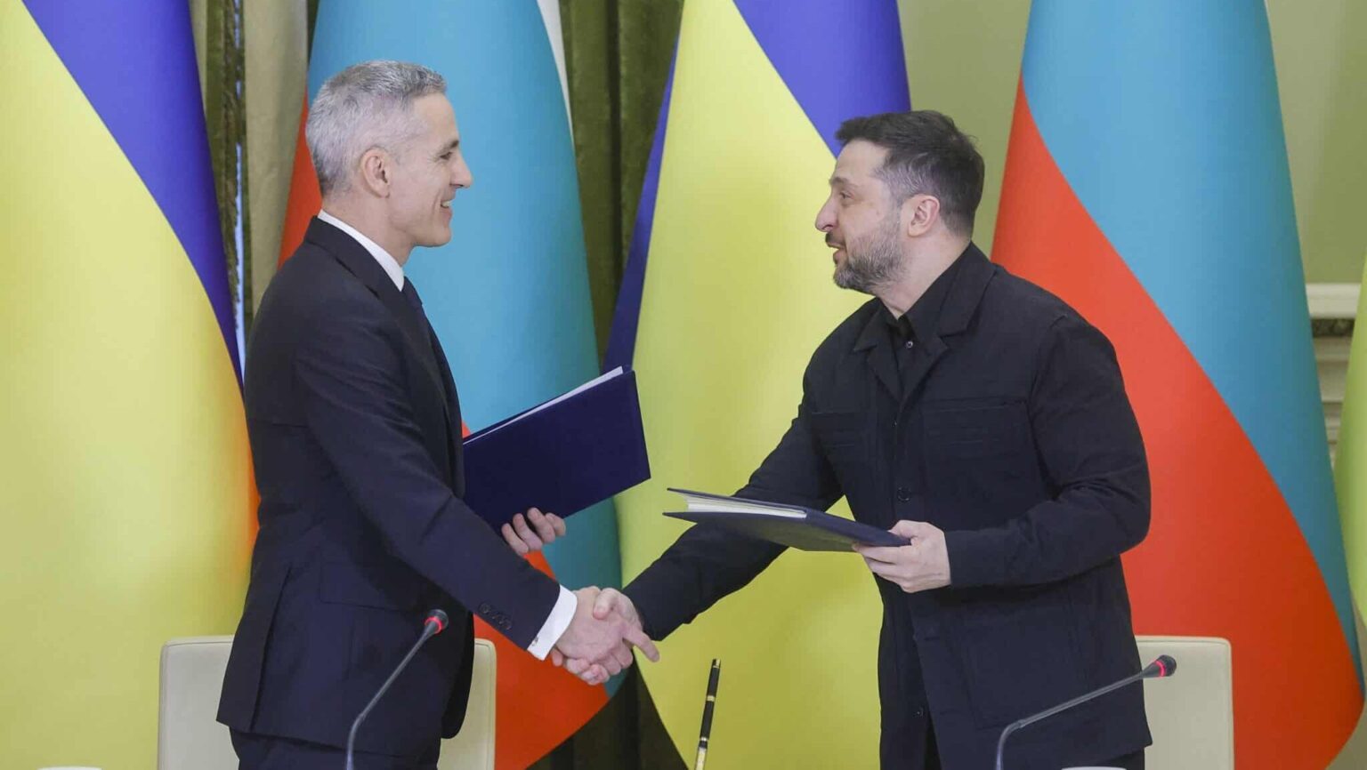 Bulgaria’s Security Agreement With Ukraine Draws Pro-Russian Backlash Bulgaria's Security Agreement With Ukraine Draws Pro-Russian Backlash