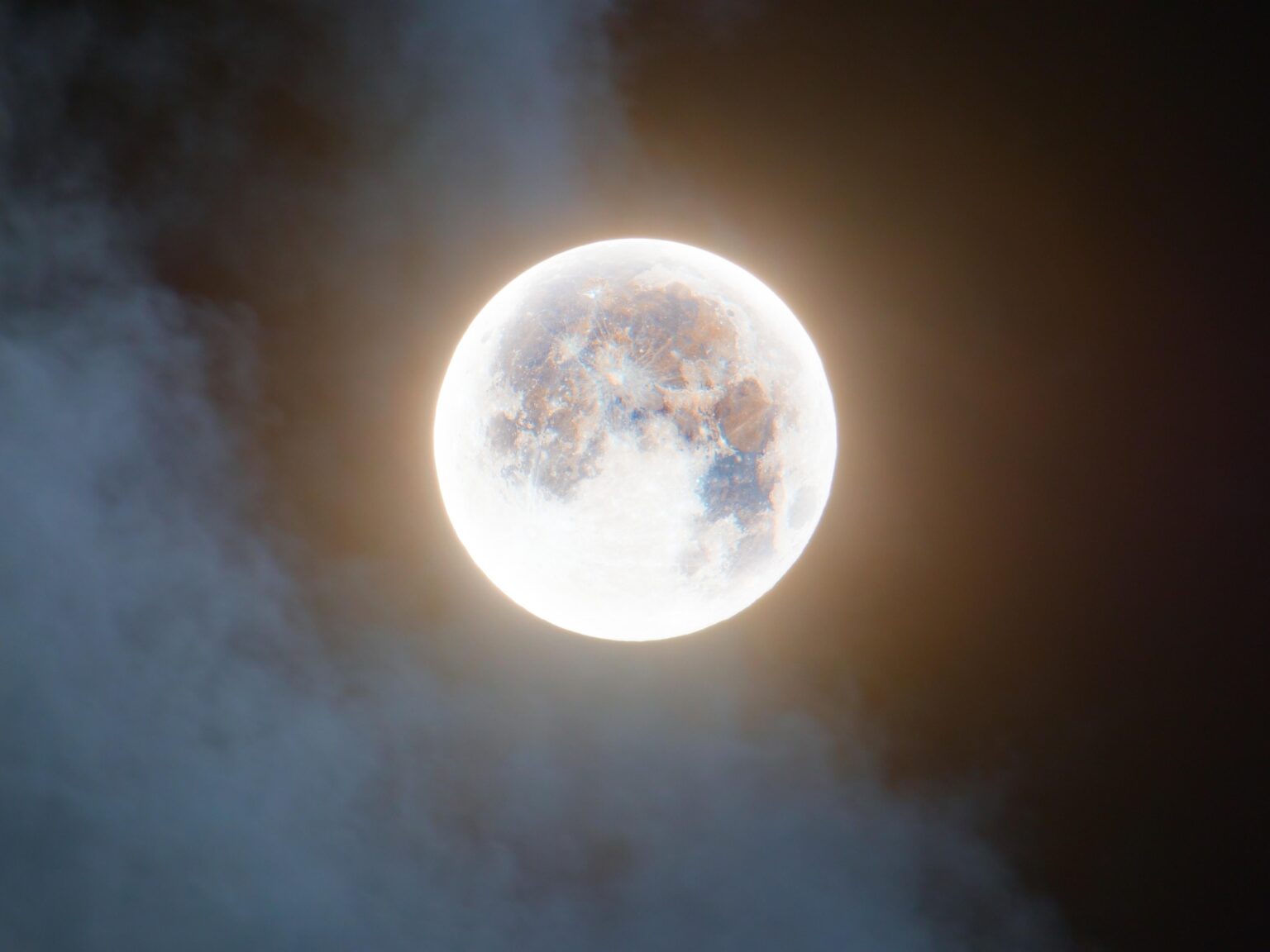 The Full Corn Moon of 2025