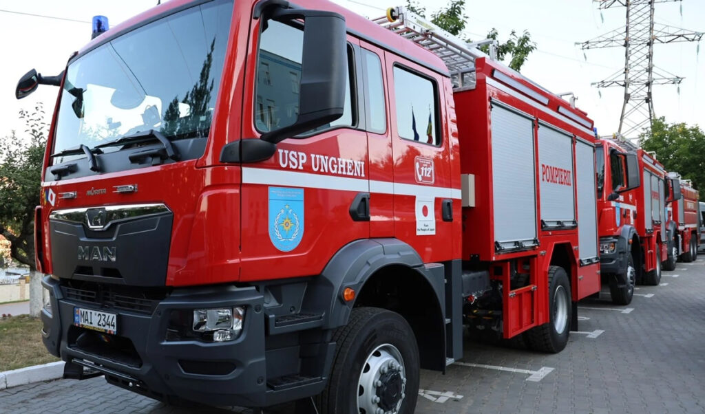 Moldovan Rescuers Still Use Soviet-Era Equipment