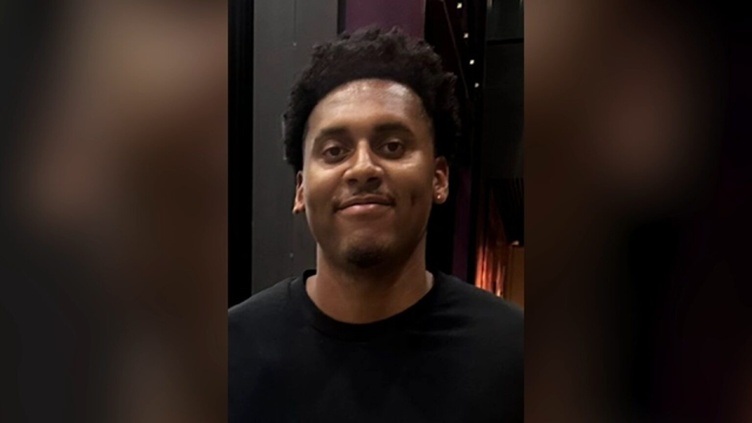 Elijah Hoard missing after being dropped off at Chicago O'Hare International Airport, did not board flight to France, family says