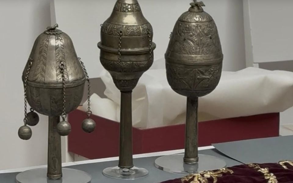 Poland repatriates 91 Greek Jewish artefacts looted by Nazis