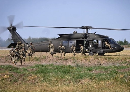 Romania to Let US Use Its Air Bases for Middle East Ops Refuelling