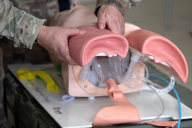 U.S. Army National Guard medics strengthen local clinic with lifesaving training