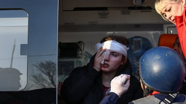 Russian strike on Kyiv region kills 4, wounds 15