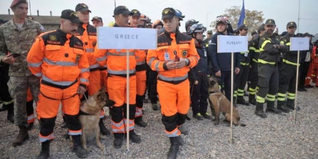 Serbia holds exercises with NATO, but buys missiles from China