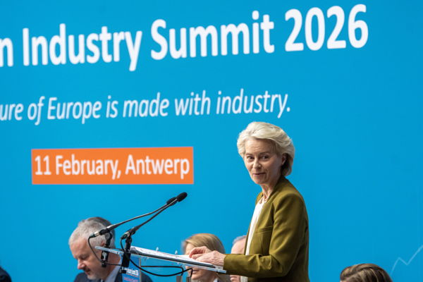 EU promises "temporary" and "targeted" measures against rising energy prices