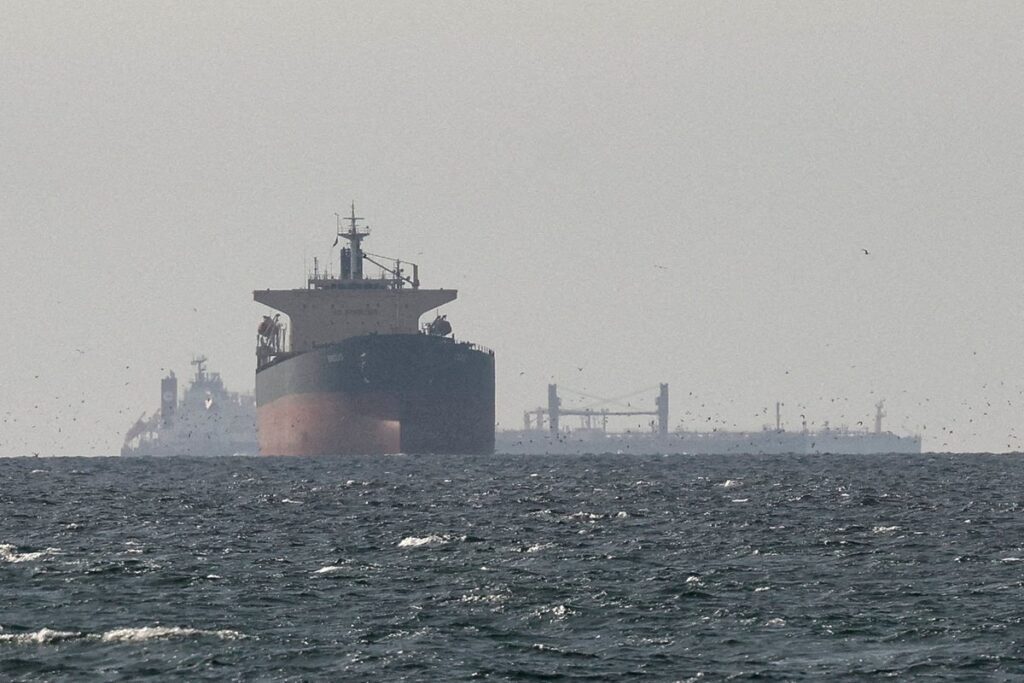 Iran-US war latest: Iran threatens to ‘completely close’ Strait of Hormuz if Trump destroys its power plants Iran-US war latest: Iran threatens to ‘completely close’ Strait of Hormuz if Trump destroys its power plants
