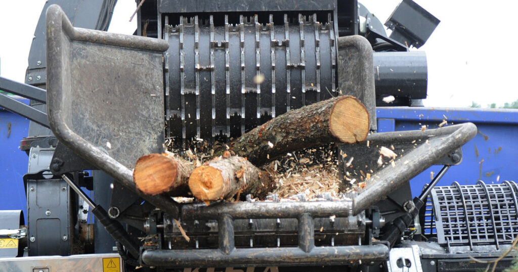 Finnish forestry company manufactures mine-laying vehicle for NATO member • Table.Briefings