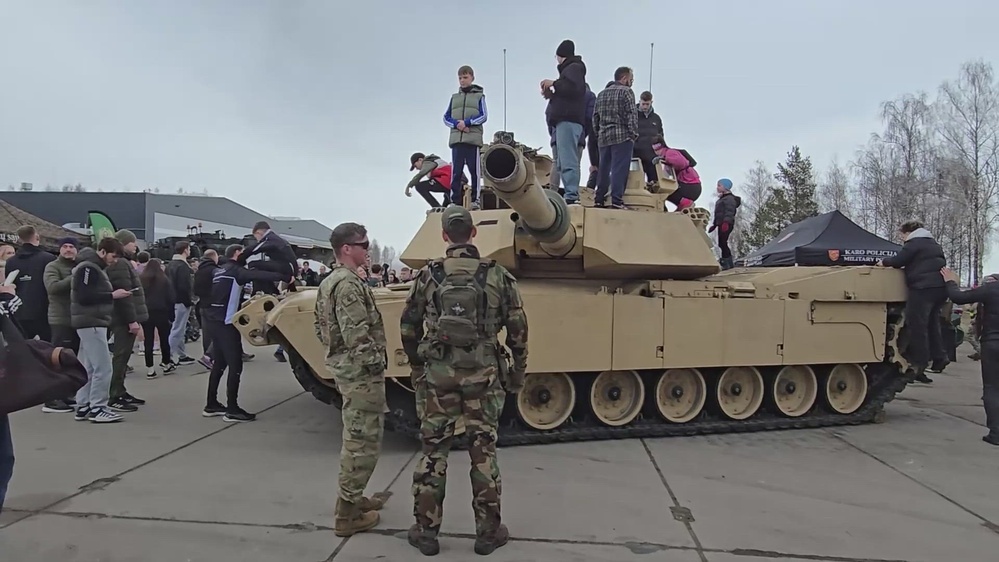 DVIDS – Video – Crowds enjoy military displays at Runway Run ‘26 DVIDS - Video - Crowds enjoy military displays at Runway Run ‘26